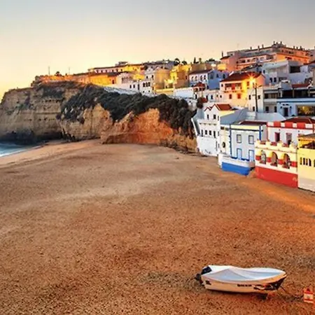 Colors Pool House Casa vacanze