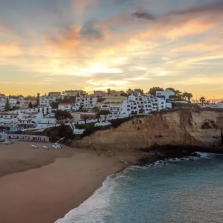 Colors Pool House * Carvoeiro (Lagoa)